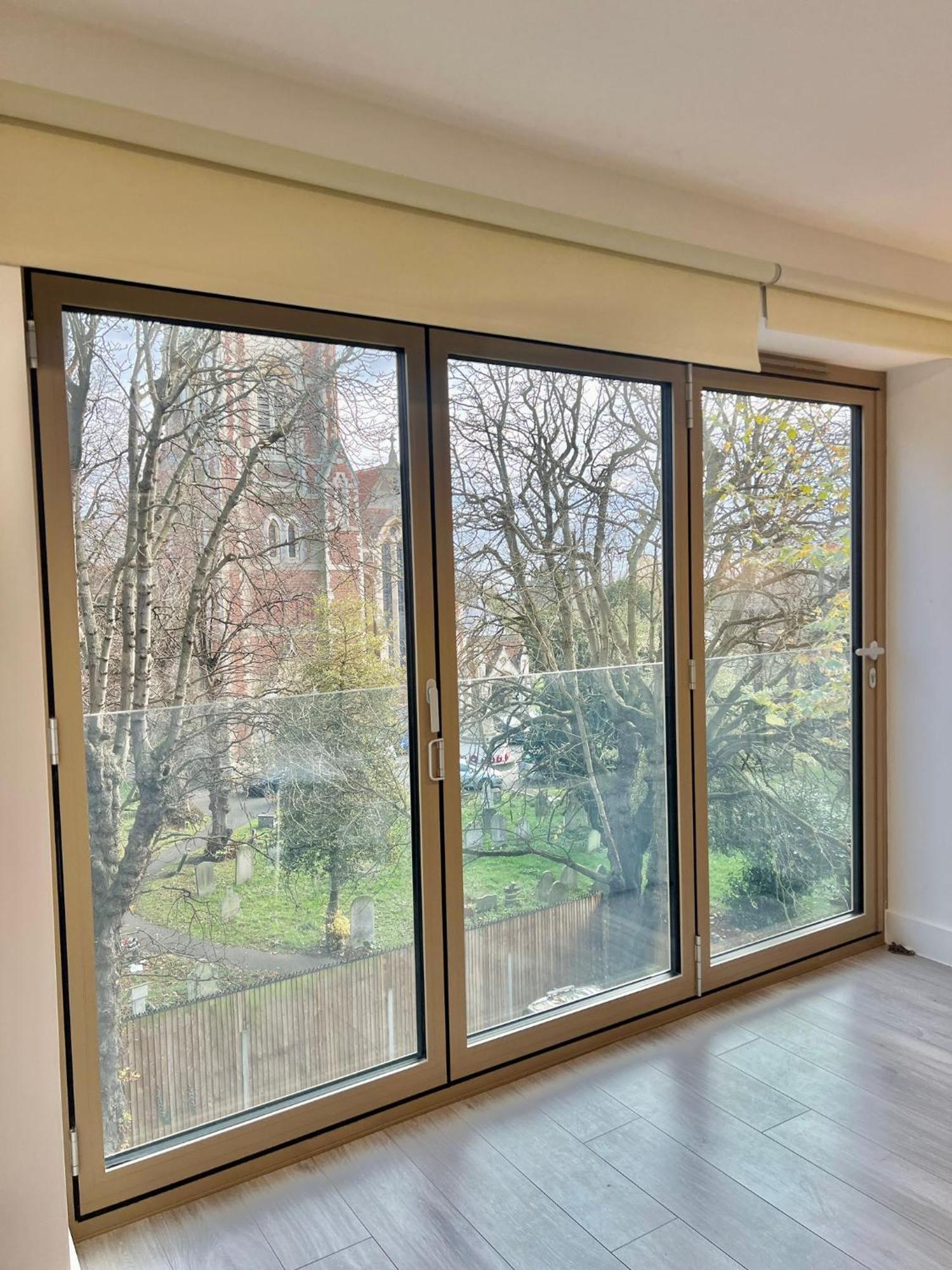 Kensington House By Solitaire Suites Слау Экстерьер фото